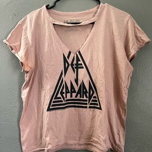 Def Leppard Band Cutout Choker Tee